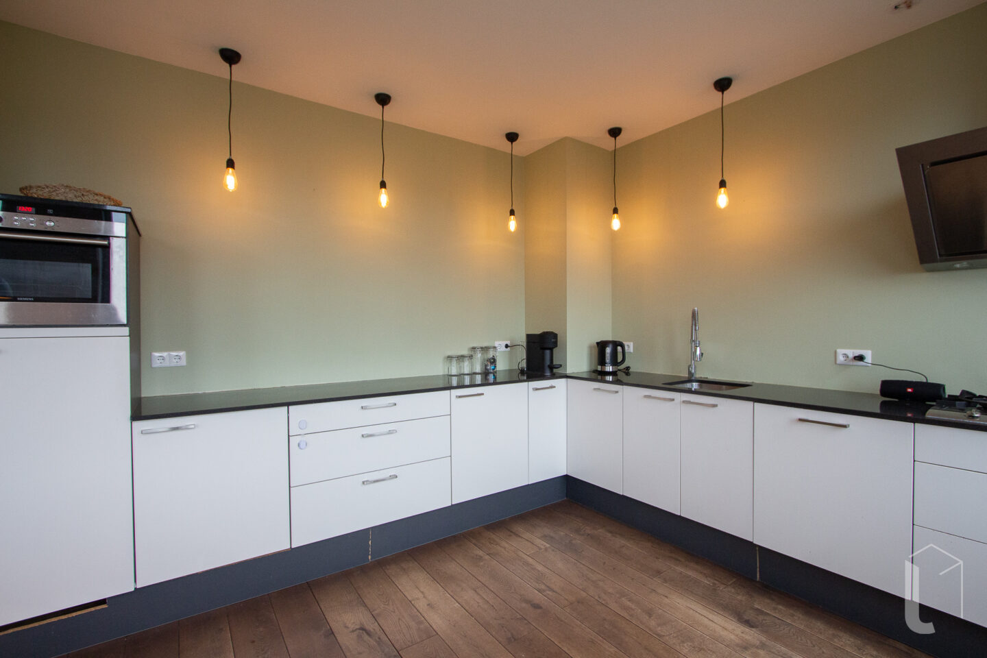 Appartement te huur: Stadhoudersweg 50D, Rotterdam